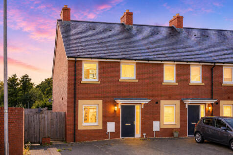 Champion Road, Bristol, BS30