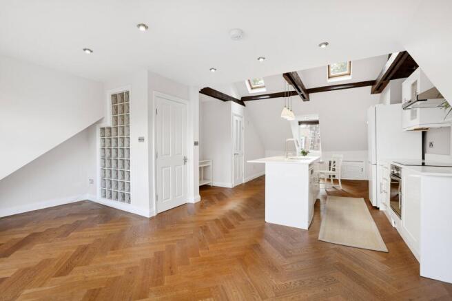 Kitchen/Dining