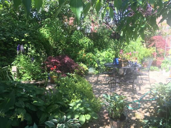 GARDENS