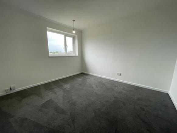 3 bed End of Terrace to rent Image 7