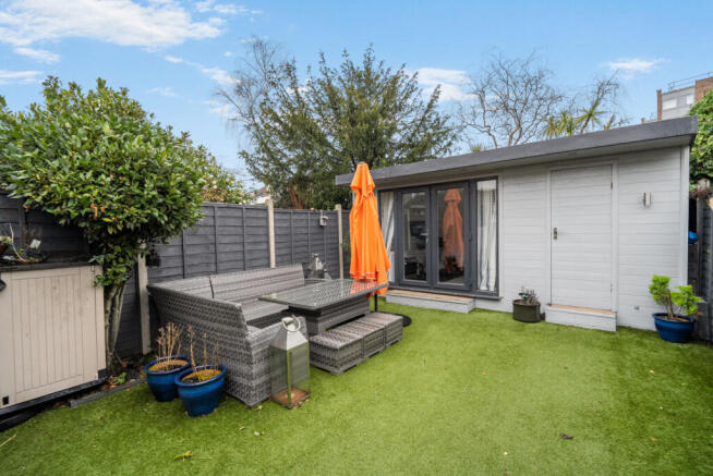 1411063-23-698cdf...