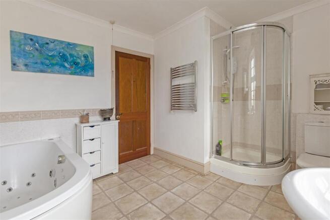 Bathroom-2.jpg