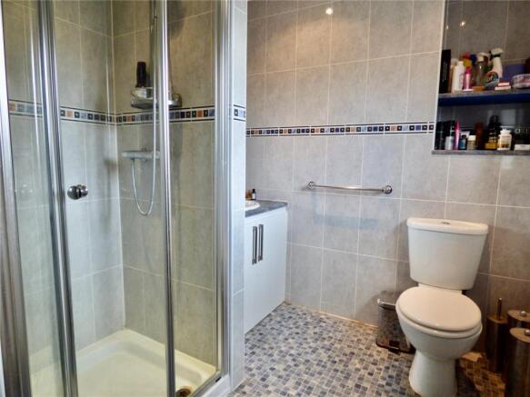 Master En-Suite