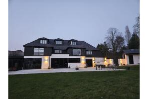 Apsley Farm, Wilderwick Road, East Grinstead RH19 3NT