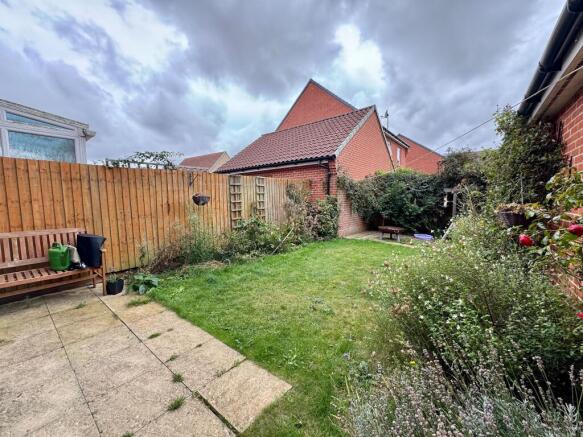 Gilbert Road, Saxmundham photo 4