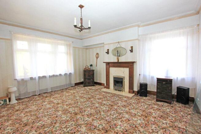 3 bed Detached for sale Image 4