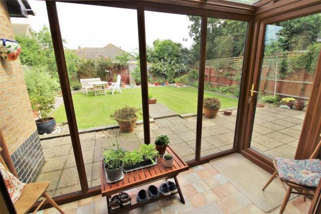 GARDEN ROOM