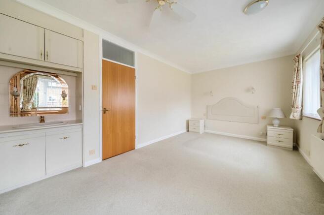 Bedroom (2)
