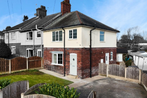 6, Hillside Road, Ackworth, Pontefract WF7 7NJ