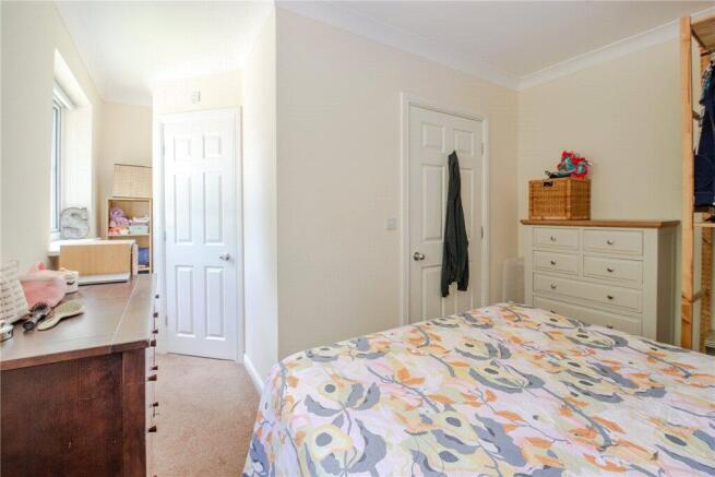 3 bed Semi-Detached for sale Image 9