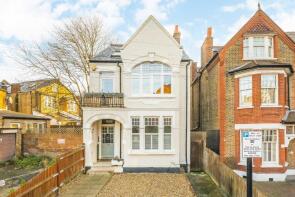 Flat 1, 18, Ashlake Road, London SW16 2BB
