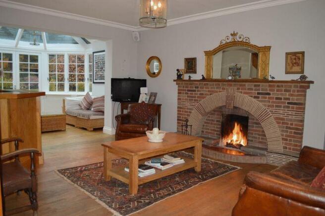 SITTING ROOM