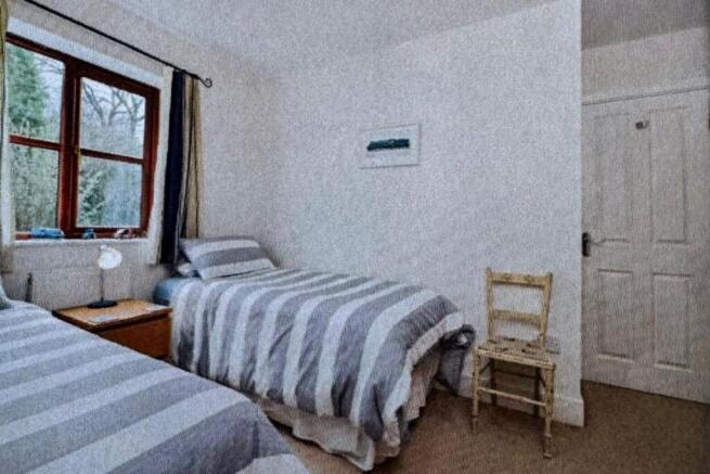 3 bed Terraced for sale Image 8