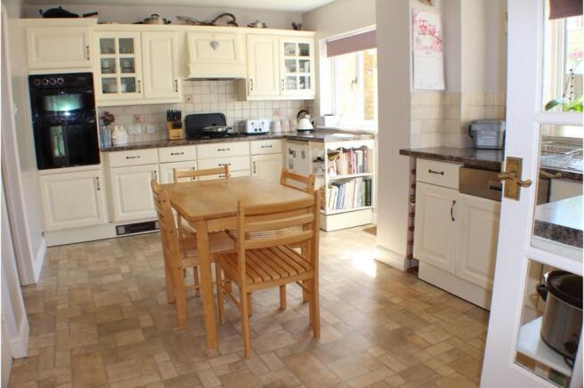Kitchen / Diner