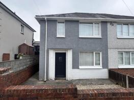 12, Brynsiriol, Ammanford SA18 1ES