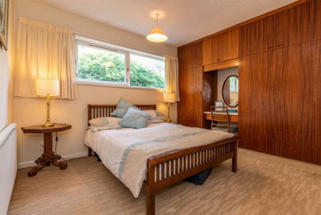 UPPER FLOOR BEDROOM