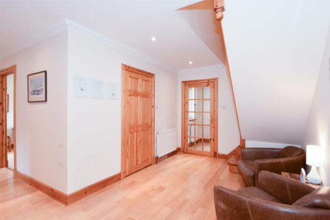 kincraig internal-4.jpg