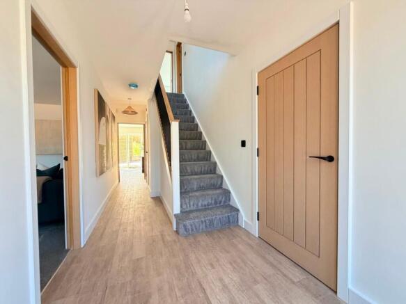 4 bed Detached for sale Image 12