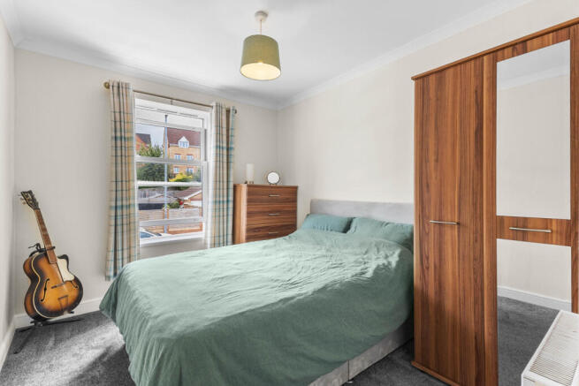 4 bed Detached for sale Image 12