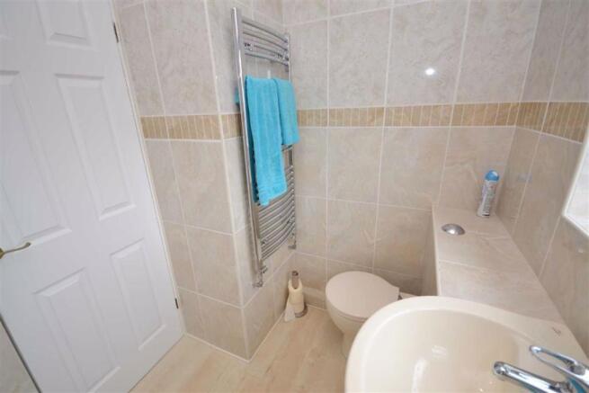 Shower Room/w.c View 2