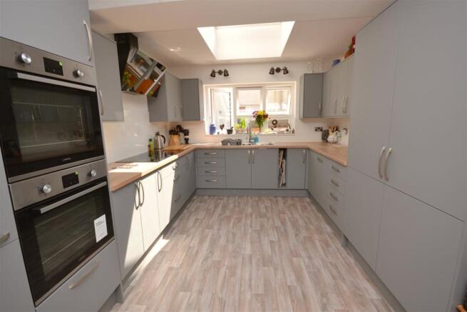 Kitchen-Diner (2) (1).jpg