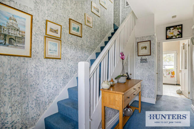 4 bed Semi-Detached for sale Image 6