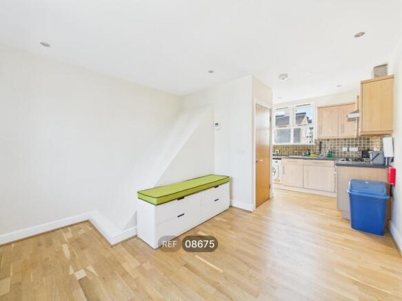Kitchen/Living area