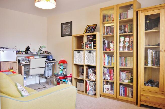 Photo 10