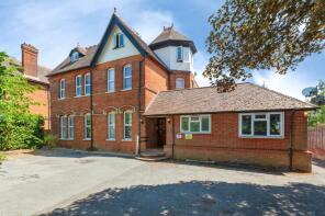 Flat 2, 7, Boyn Hill Avenue, Maidenhead SL6 4ET