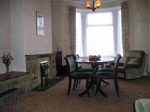 Sitting Room/Dining