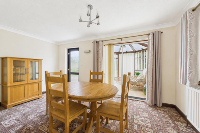 Dawnbrook Close, Ipswich, IP2 photo 4