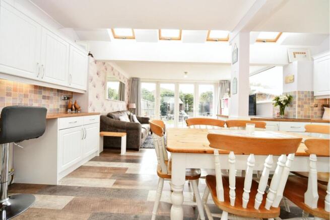Kitchen/Family Room