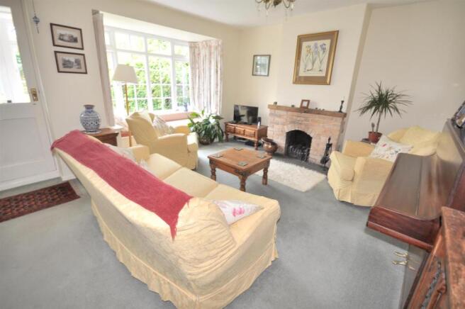 SITTING ROOM