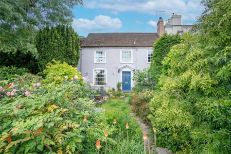 St. Anns Road, Great Malvern, Worcestershire, WR14
