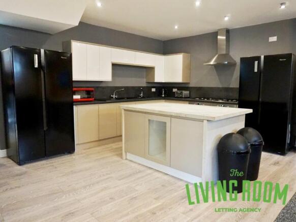 Kitchen 2
