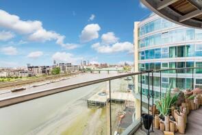 71, Vicentia Court, Bridges Court Road, London SW11 3GY