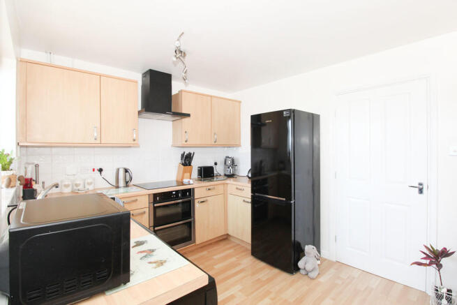 Kitchen & Din...