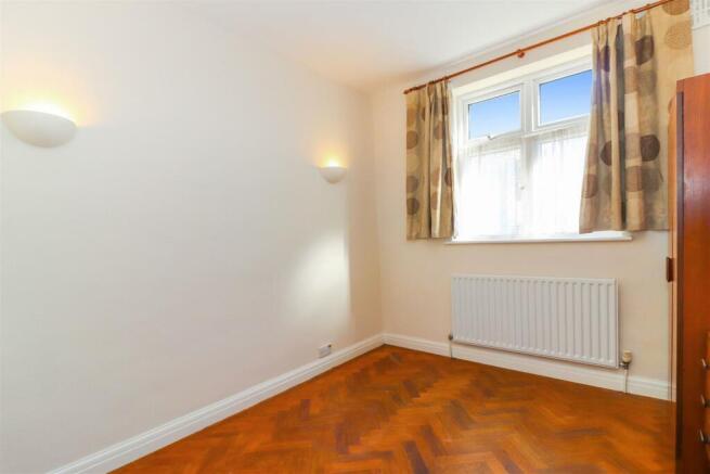 bedroom.jpg