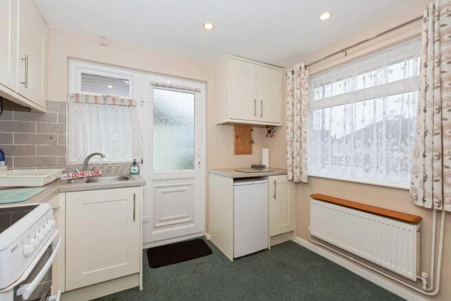 Crown Road, Shoreham-By-Sea photo 4