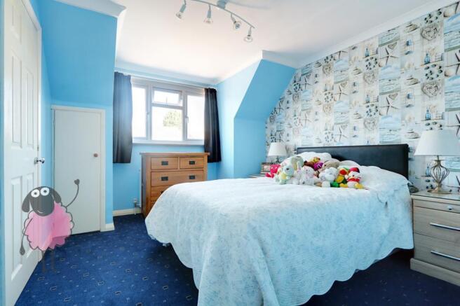 Bedroom 2 (Double)