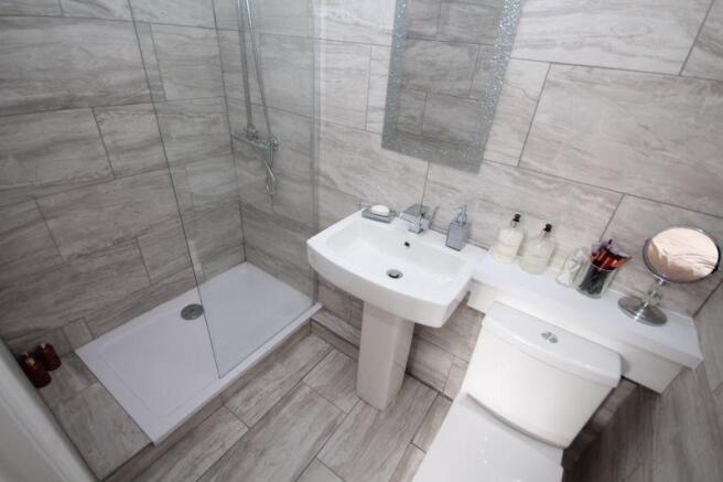 Ensuite Shower...