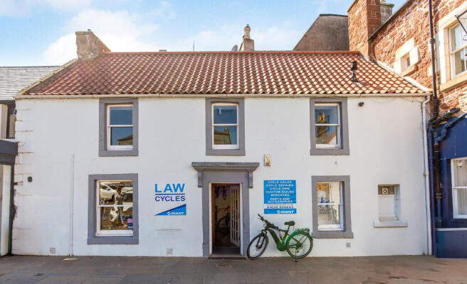 2 Law Road, North Berwick019