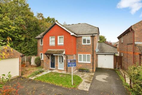 Amberley Close, Tonbridge, Kent, TN9