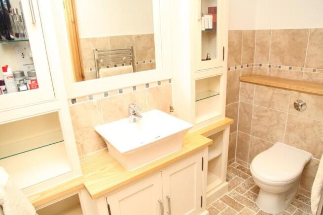 En suite shower room