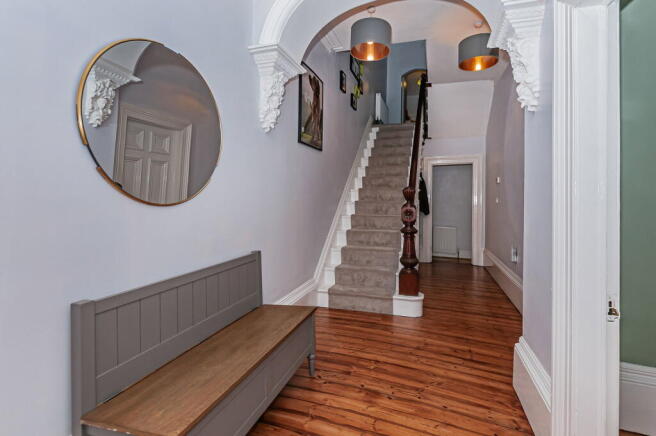 5 bed Terraced for sale Image 10
