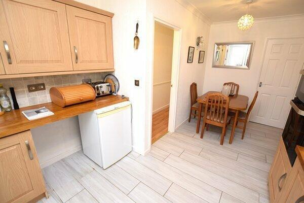 breakfast/kitchen