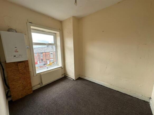 2 bed Terraced for sale Image 9