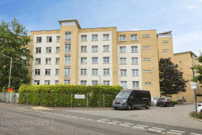 39, The Meridian, Kenavon Drive, Reading RG1 3DQ
