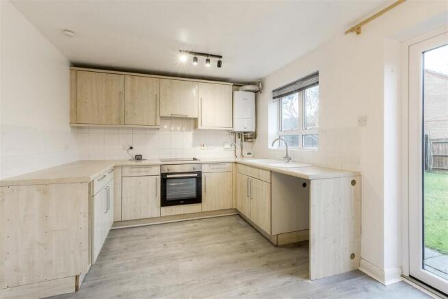 Cotswold Drive kitchen