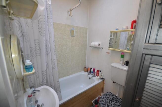 Photo 10